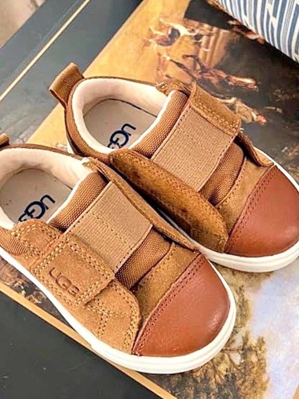 UGG toddler Neutra Sneaker Brown Sneakers